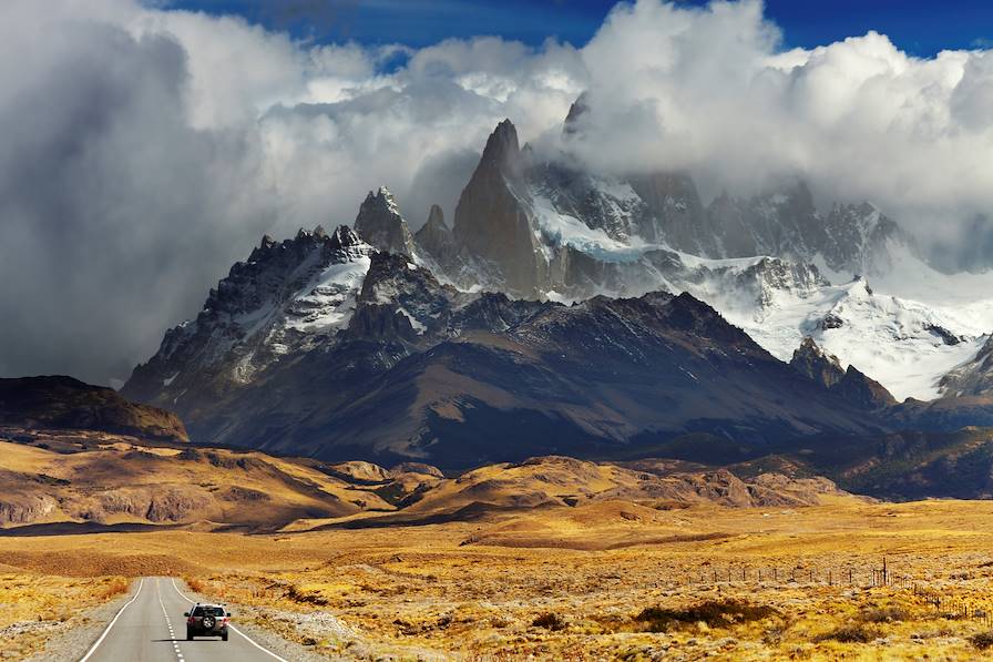 Road to Mount Fitz Roy, Patagonia, Argentina