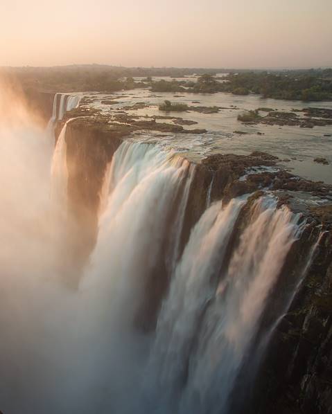 Voyages itinérants Botswana - Parc national du Chobe - Chutes Victoria - Delta de l'Okavango - Khwai