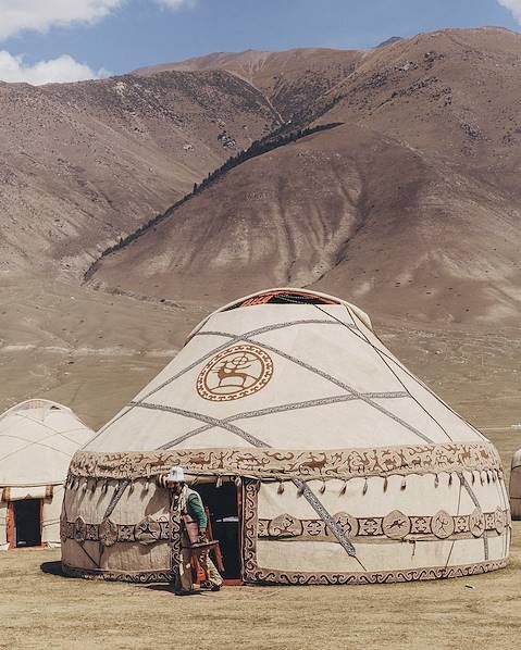 Voyages itinérants Kirghizistan - Bishkek - Chon Kemin - Issyk Kul - Jety Ogouz - Song Kul