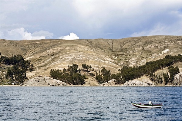 Bateau sur le Lac Titicaca