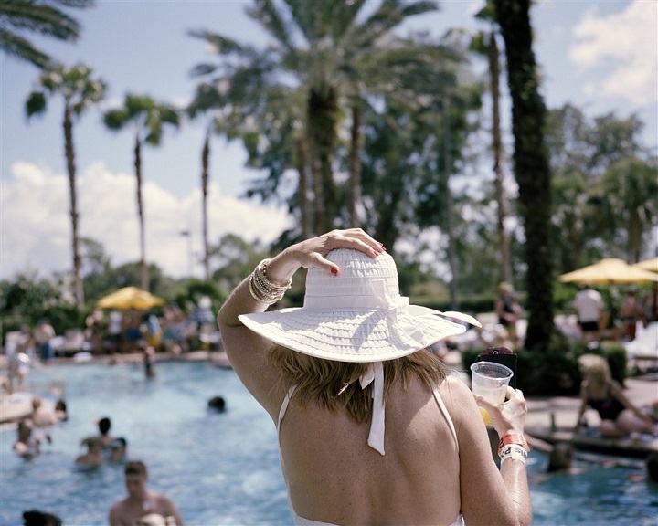 Fête au bord de la piscine à Orlando