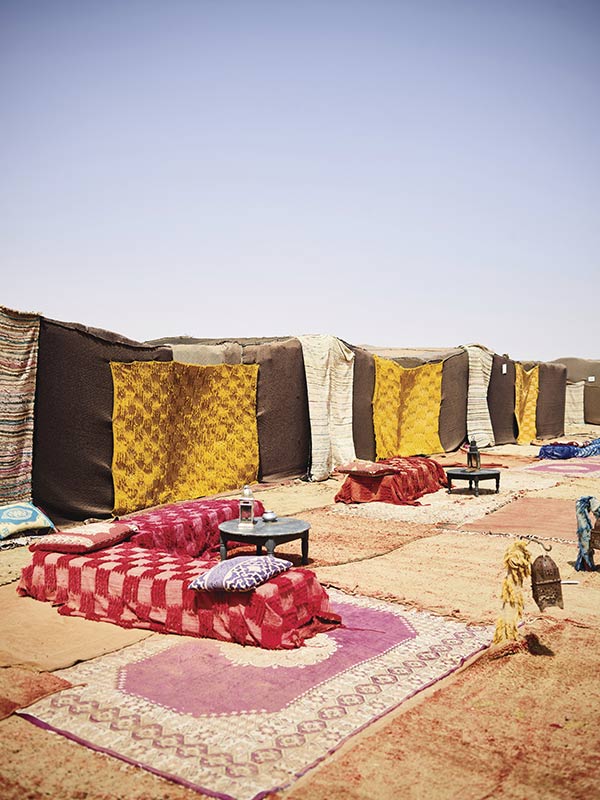camp dans un desert