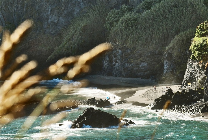 Falaises et plages de San Miguel