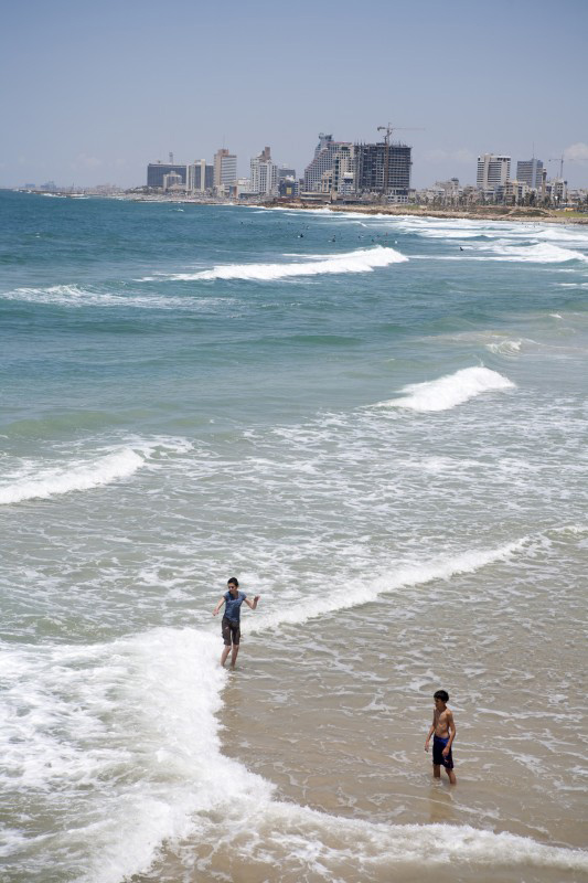 enfants à la plage Tel Aviv