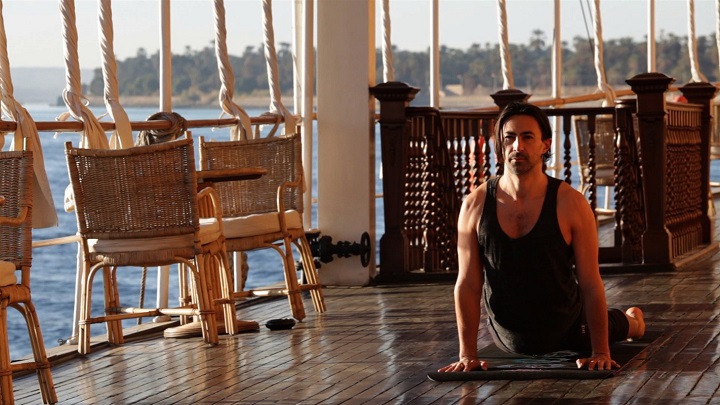 yoga sur le Steam Ship Sudan